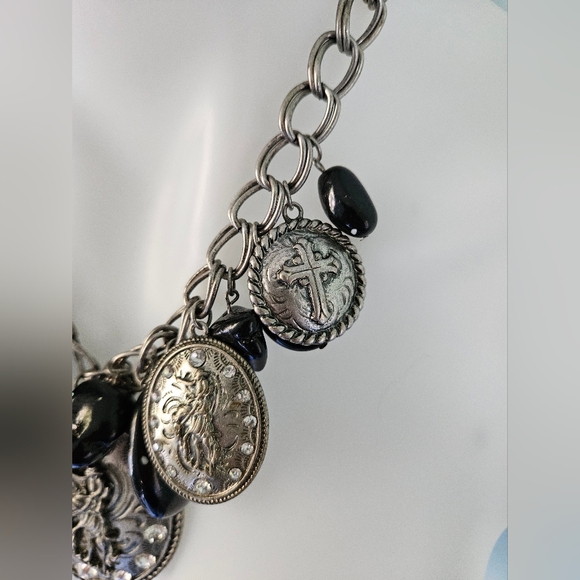 Chunky Western Rodeo Bling Necklace - Picture 5 of 10